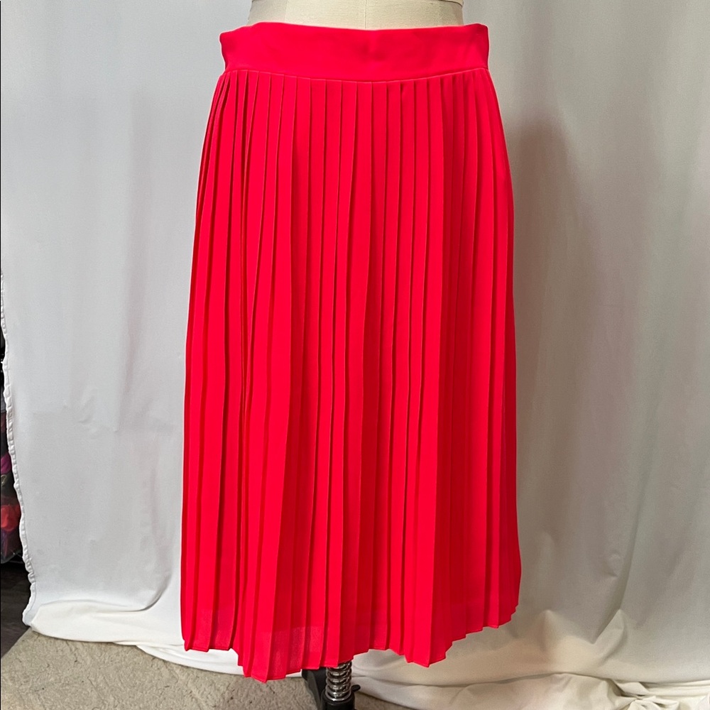 Banana Republic Pleated Midi Skirt